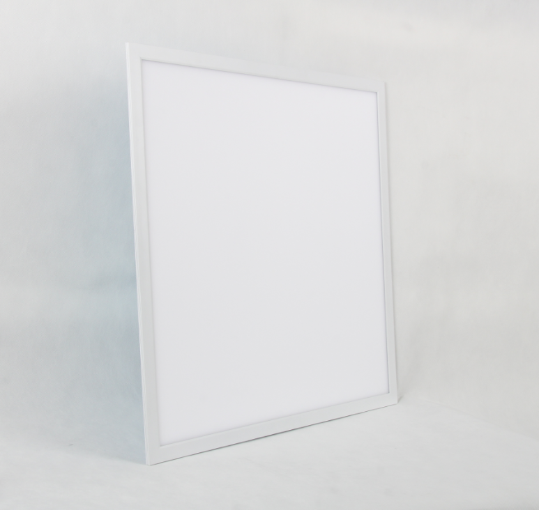 36W 595*595MM PANEL LIGHT 3000LM